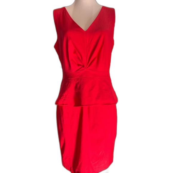 Red Peplum Sheath Cocktail Dress V Neck Sleeveless Size 10 Badgley Mischka - Picture 2 of 7